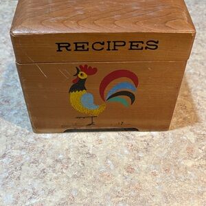 Vintage Wooden Recipe Box with Rooster Design